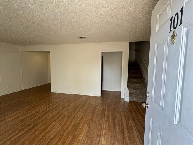 Photo - 4810 W Wind Trail