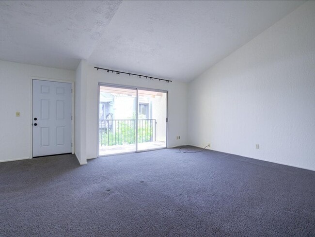 Photo - 2 Bedroom, 2 Bathroom with Community Pool!