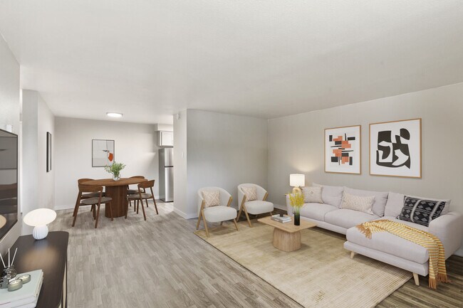 Photo - Lookout at Broadmoor