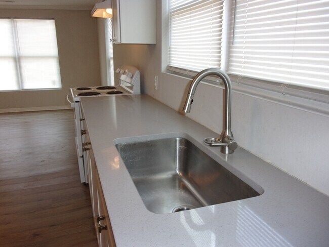 Photo - 801 Arlington Ave