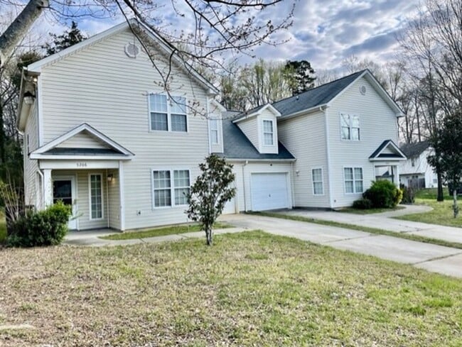 Photo - 5206 Brooktree Dr