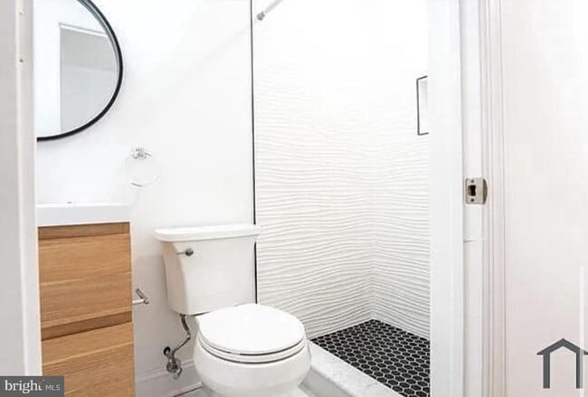 Photo - 653 N Preston St Unit 1