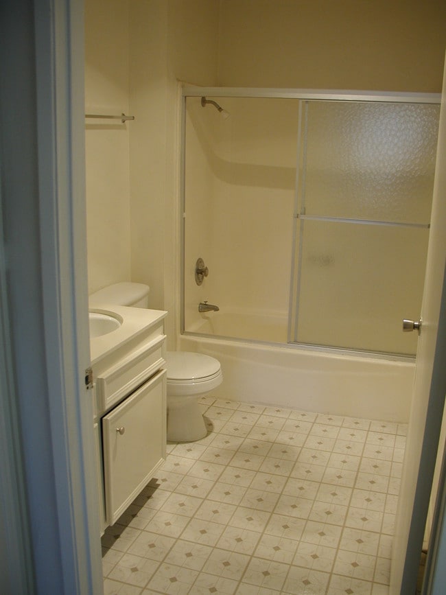 Photo - Mira Monte Apartments