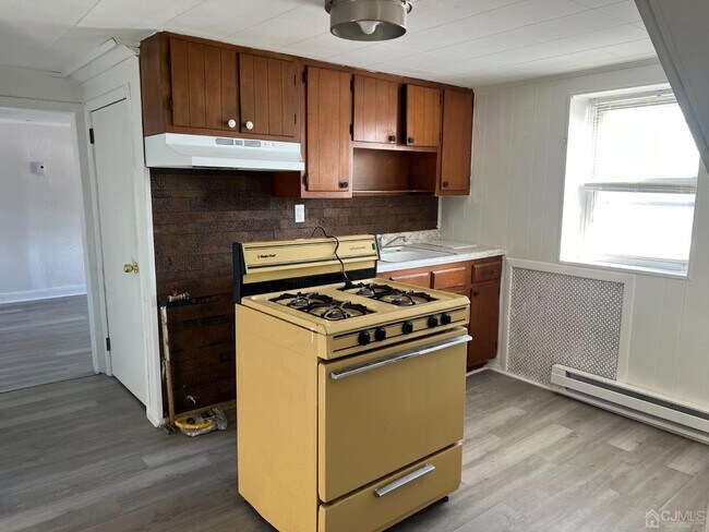 Photo - 510 William St