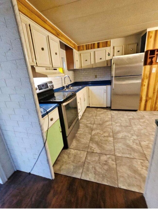 Photo - 3 Bedroom Home in the Mountains!