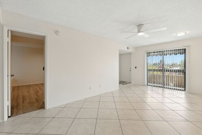 Photo - 1201 S McClintock Dr