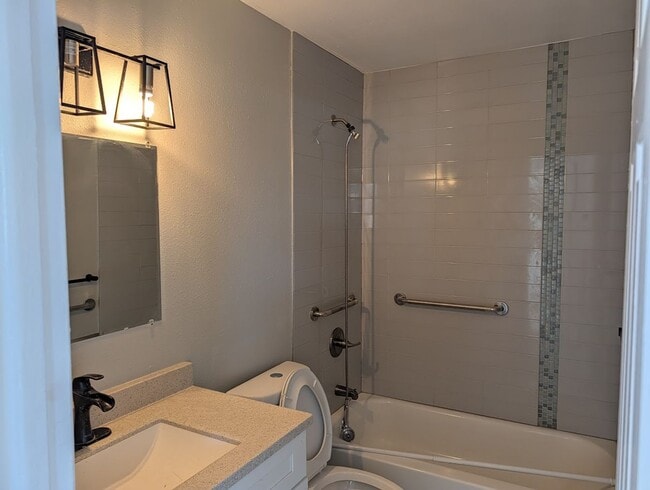 Photo - 57 Lima St Unidad 61 Lima St