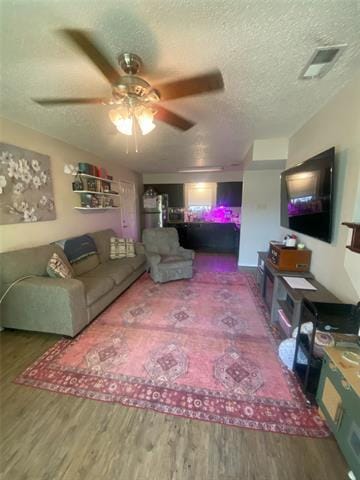 Photo - 400 S 2nd St