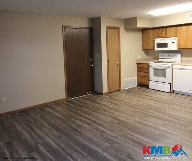 Photo - 1124 Oakcrest St Unit 3