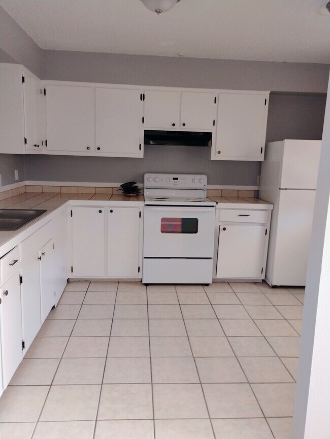 Photo - 1120 Sherron Ave Unidad 39
