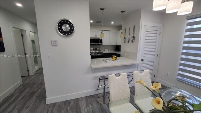 Photo - 3021 SW 27th Ln Unit 2