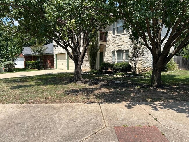 Photo - 5000 Cleves St