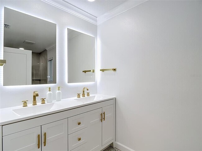 Photo - 4536 Mitcher Rd