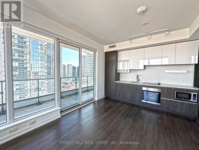 Photo - 950 Portage Pkwy Unit 2902