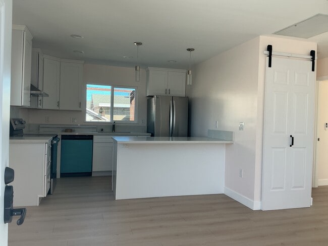 Photo - 5109 Dubois Dr