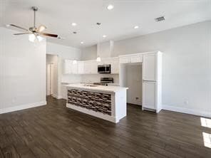 Photo - 5901 Woodview Dr