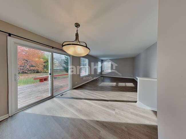 Photo - 1613 Gleneagle Ct