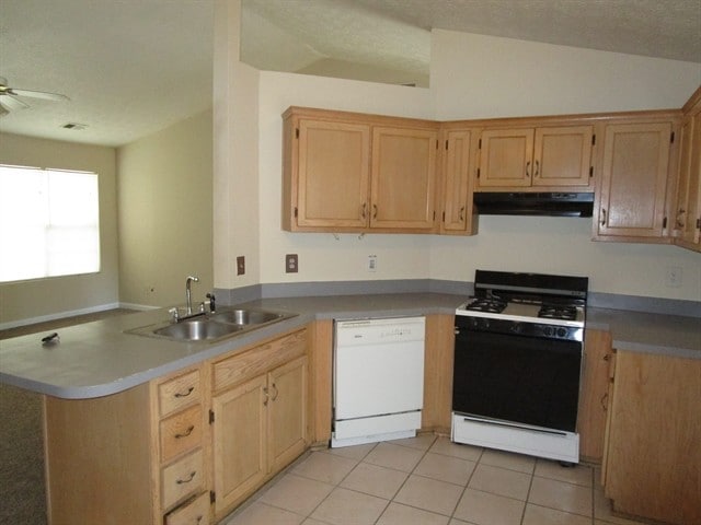 Photo - 282 Rockingham Dr