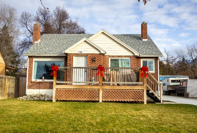 Building Photo - 748 N 100 E