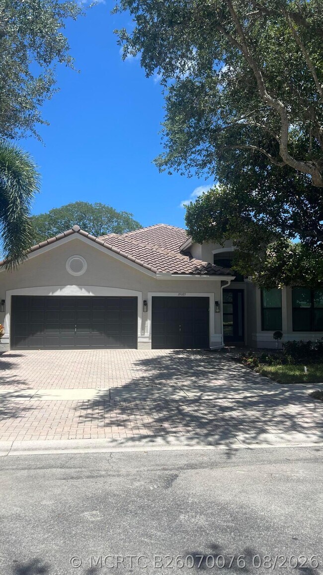 Photo - 19305 Skyridge Cir