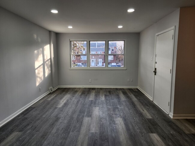 Photo - 4063 Balwynne Park Rd Unit 1st Floor