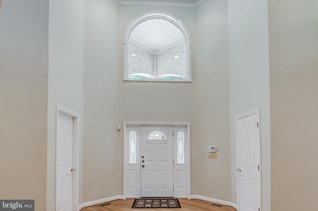 Photo - 18 Nantucket Ct