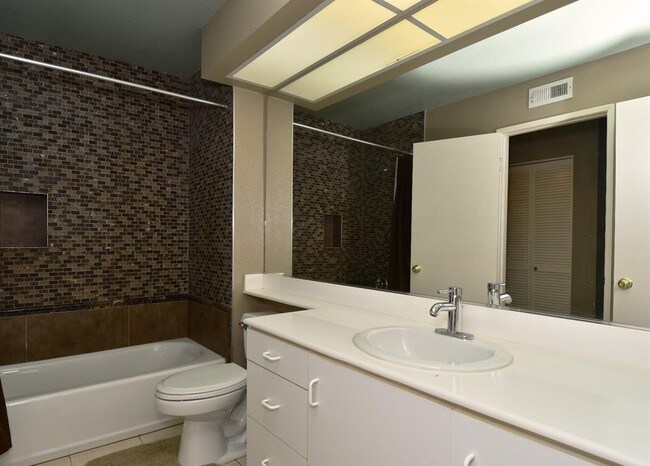 Photo - 2191 Cabo Bahia