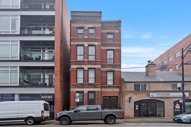 Photo - 2672 N Halsted St Apartment Unit 3W