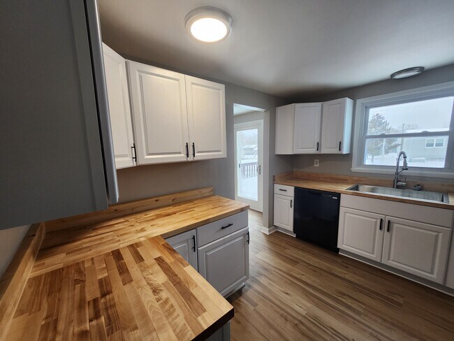 Photo - 8439 Lace Bark Ln