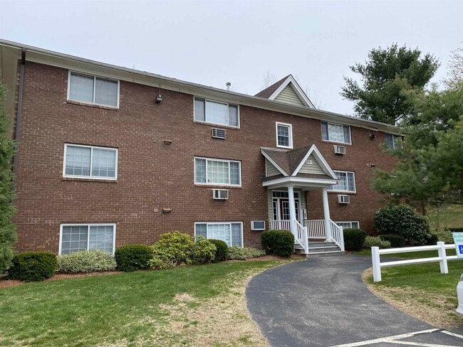 3931 Brown Ave Unit 61