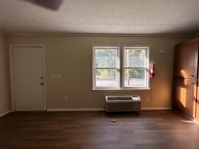 Photo - Apartment For Rent