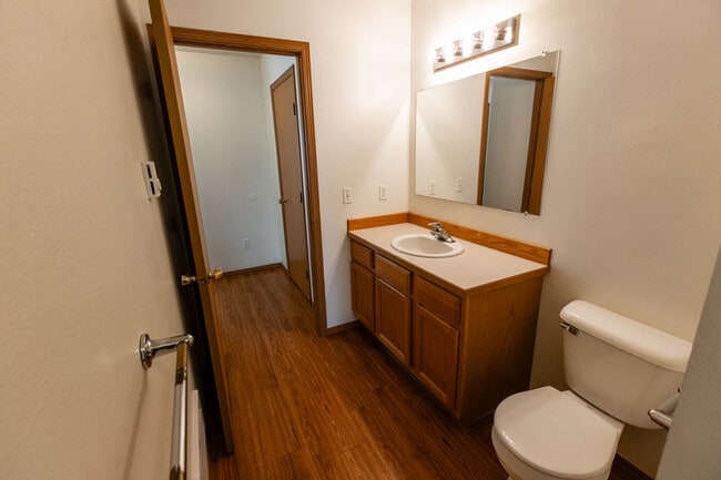 Photo - 1505 N Brook Ct