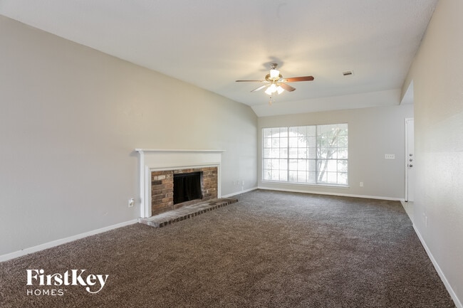 Photo - 13307 Harpers Bridge Dr