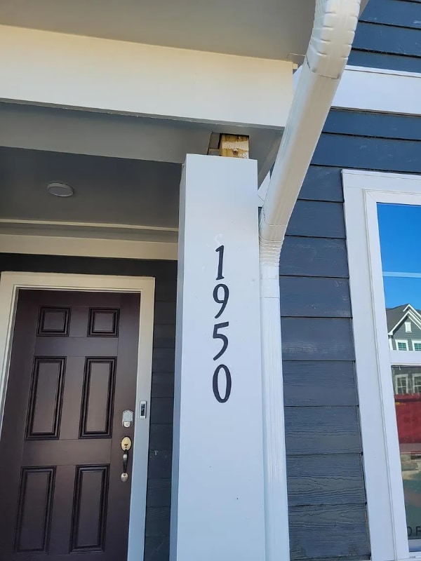 Building Photo - 1950 Rosedale Rdg Ave