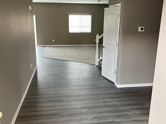 Photo - Gorgeous 4-Bed Home in Enclaves at Mountain Vista (D49)