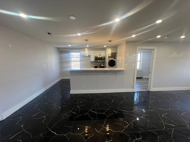 Photo - 750 N Broad St Unit 2H