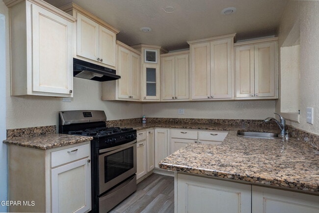 Photo - 9309 Montgomery Dr