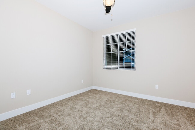 Sendero Gateway Apartment Homes