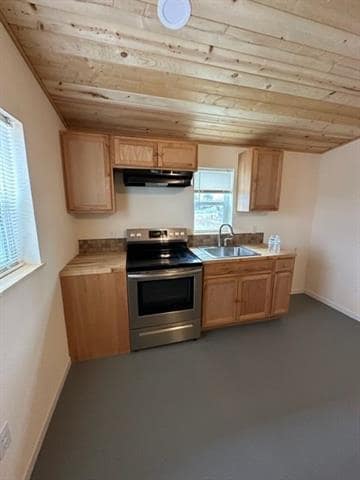 Photo - 1402 Scarbrough St