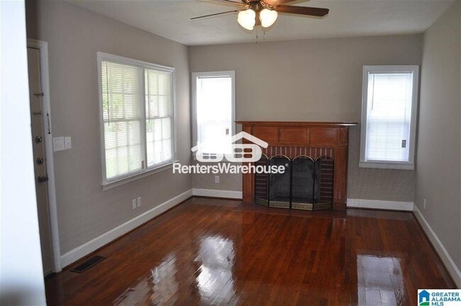 Photo - 1620 Alemeda Ave SW