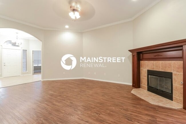 Photo - 4 Bedroom Pet-Friendly Home in MIDWEST CIT...