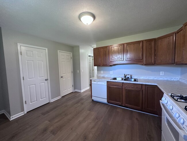 Photo - 1515 Copperfield Dr