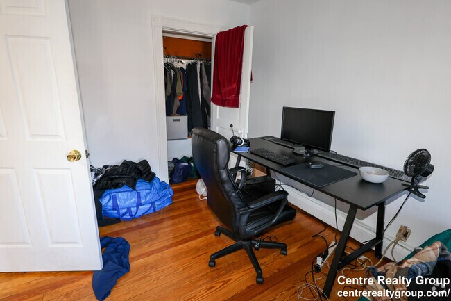Building Photo - 17 Princeton St Unit 3 Rental
