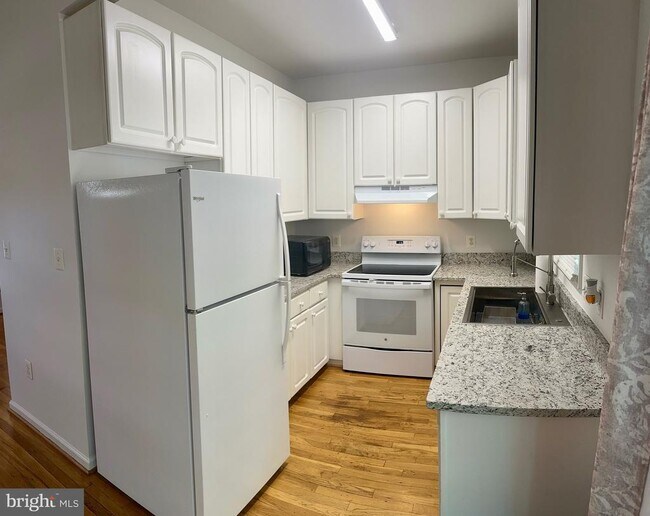 711 Stuart St House House Rental in Fredericksburg, VA