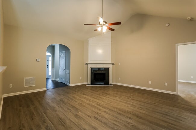 Photo - 2839 Stonewall Ln SW House