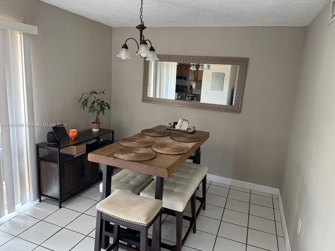 Photo - 4515 SW 68th Ct Cir