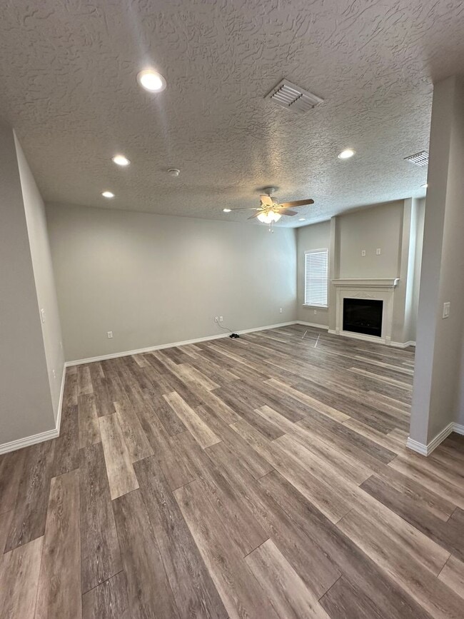 Photo - Stunning 3 Bed Home! Managed by Owner!