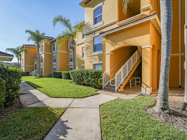 Photo - 5090 Fairways Cir Unit # H 206