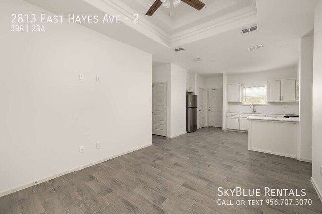 Photo - 2813 W Hayes Ave Unit 2