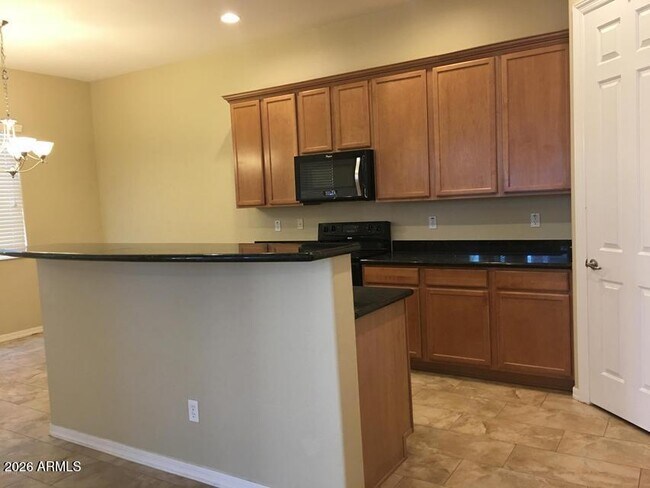 Photo - 2417 E Iris Dr